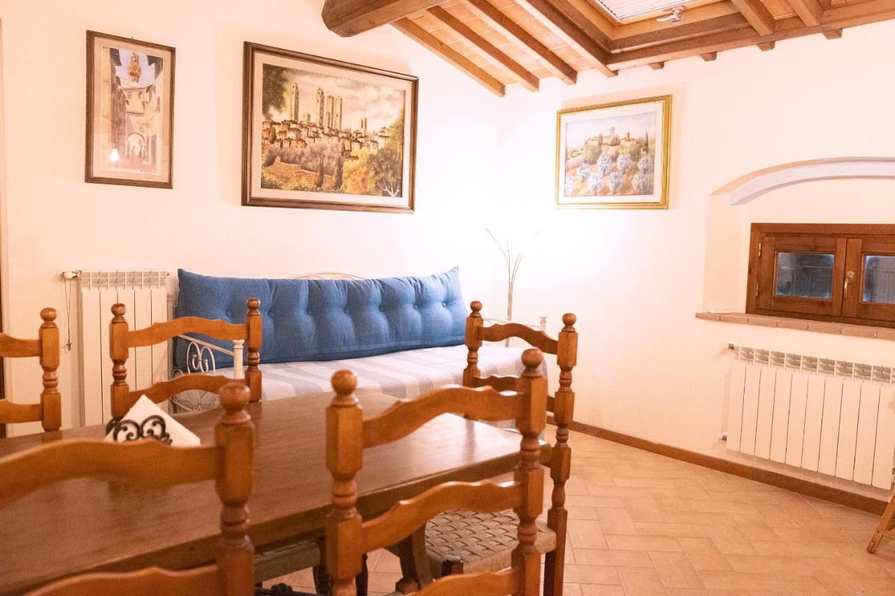 Casa Alle Monache Gambassi Terme Eksteriør billede